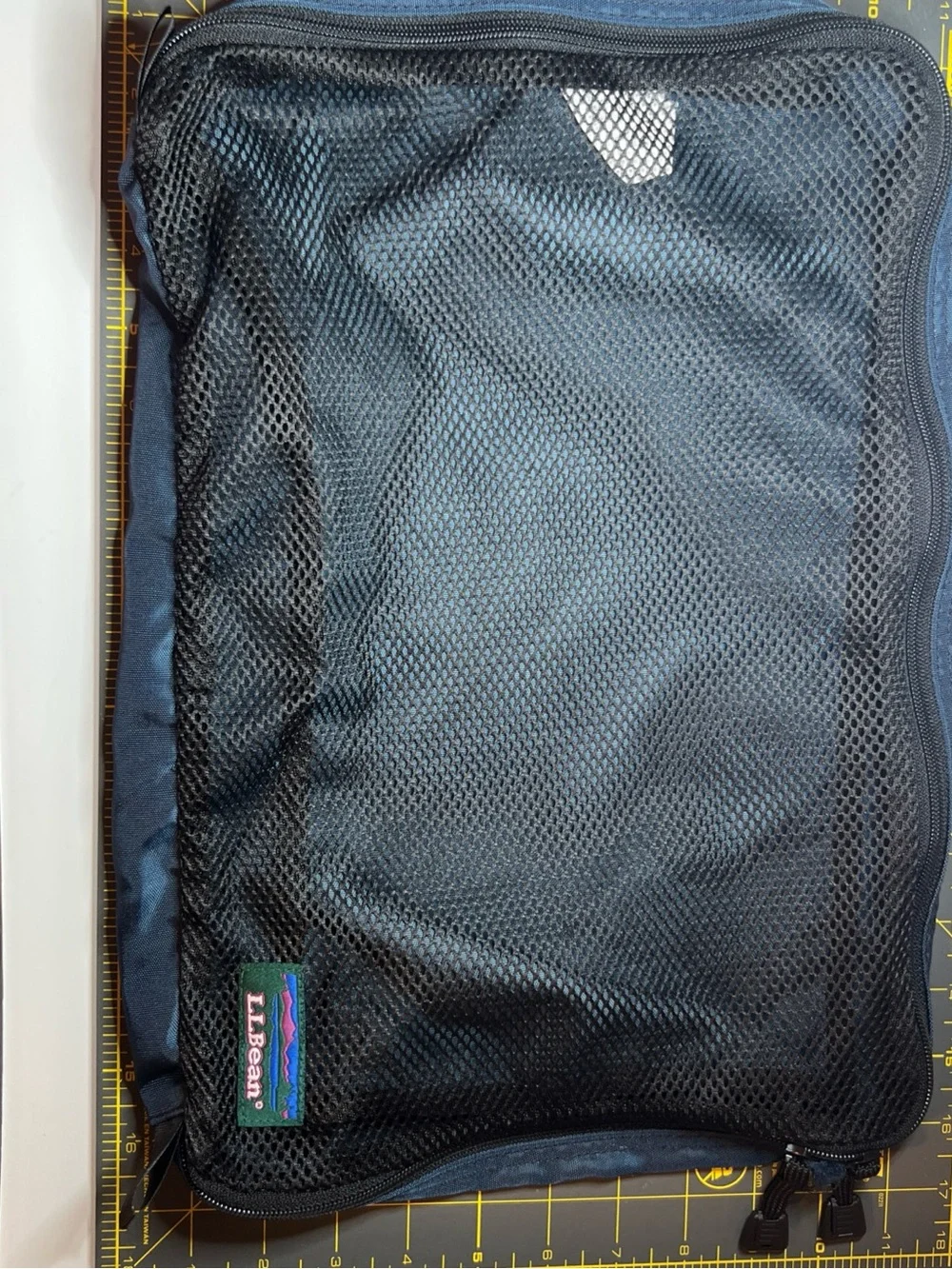 L.L. Bean Navy and Black Mesh Travel Organizer Pouch
